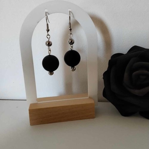 Boucles d'oreilles boule, noir