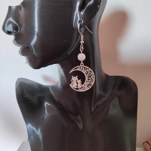 Boucles d'oreilles chat lune, perle naturelle