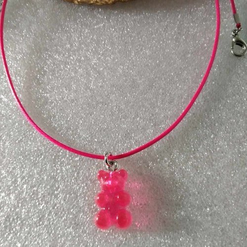 Collier ourson, pour enfants.