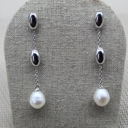 Boucles d'oreilles pendantes en perles de culture sur argent massif