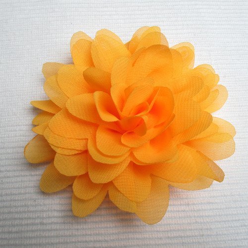 1 grosse fleur jaune vif 10cm froufrou multiple niveaux organza polyester verso feutrine