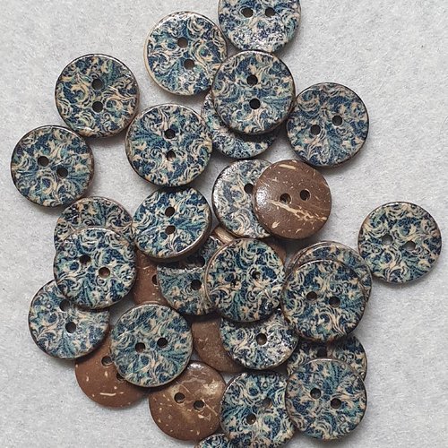 6 boutons fleurs bleu foncé en bois de coco 15mm 2 trous