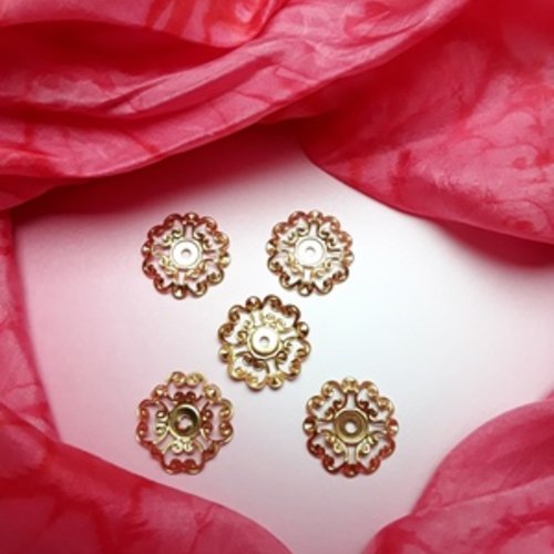 Lot de 2 estampes connecteurs motif fleur filigrane bombé doré 22.7mm