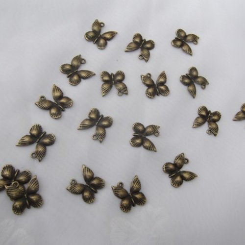 4 breloques papillon bronze 18x17mm