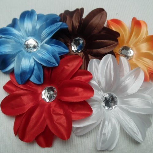 1 grosse fleur bleue de 12.5cm en tissus satiné
