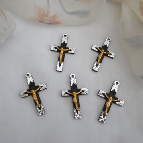 1 pendentif croix jésus 3.3x2cm striée en métal noir doré argenté brillant