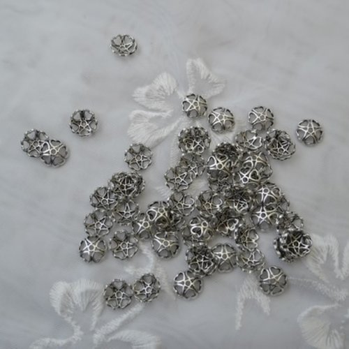 Lot de 10 coupelles fleurs 10x3mm argent tibétain 