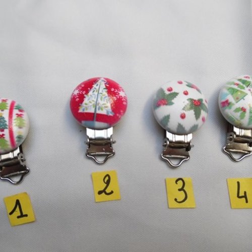 N°2 attache clip pince tétine bébé 2.9cm noël rond bois