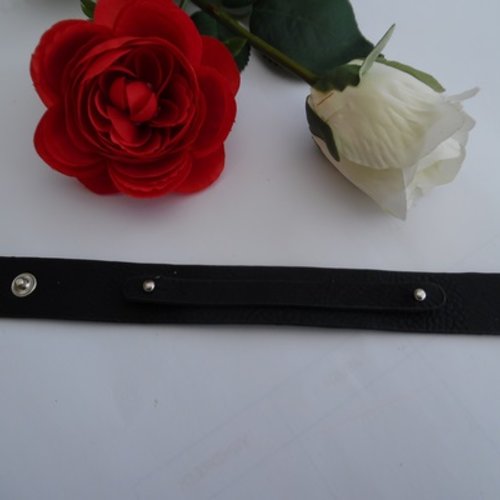 Base bande de bracelet cuir noir mat 20cm
