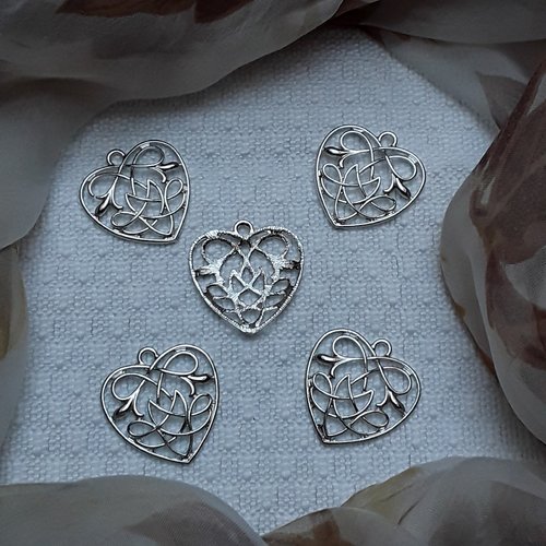 1 pendentif coeur noeud celtique filigrane 31x30mm ajouré argenté gris