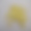 10 boutons ballons football 13x4.5mm jaune blanc acrylique