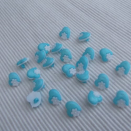 10 boutons coeur et fleur bleu 13.5x15x4.5mm acrylique