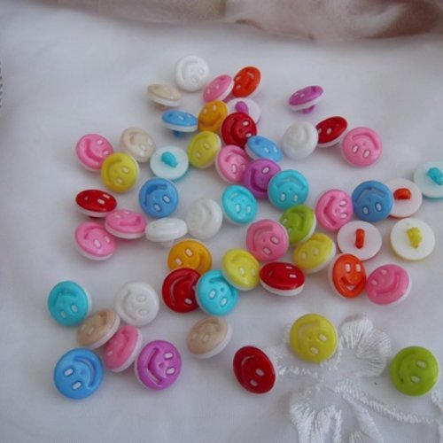 10 boutons sourire smiley 13mm mixte acrylique