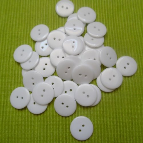 5 boutons blanc 22x3mm résine
