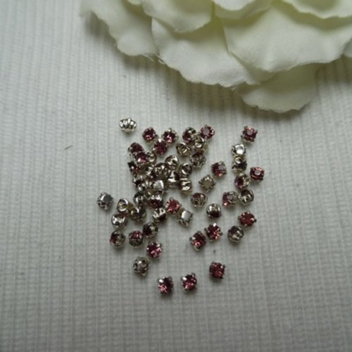 15 boutons strass 4x4mm prune argenté verre à facette à coudre