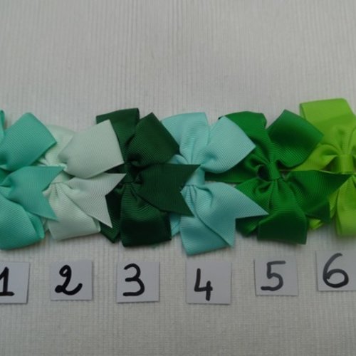 1 noeud papillon vert pince à cheveux 8x8cm galon n°1