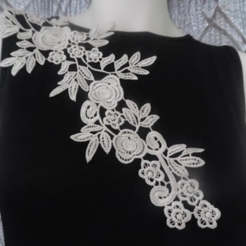 Applique fleur ivoire guipure dentelle coton enduit 35.5x14cm ab058a