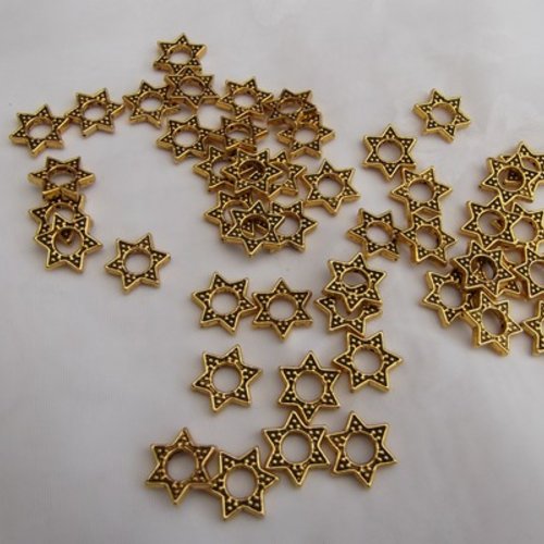 5 perles cadres étoiles ciselées 15.5x13.5mm doré trou de 0.7mm 3d