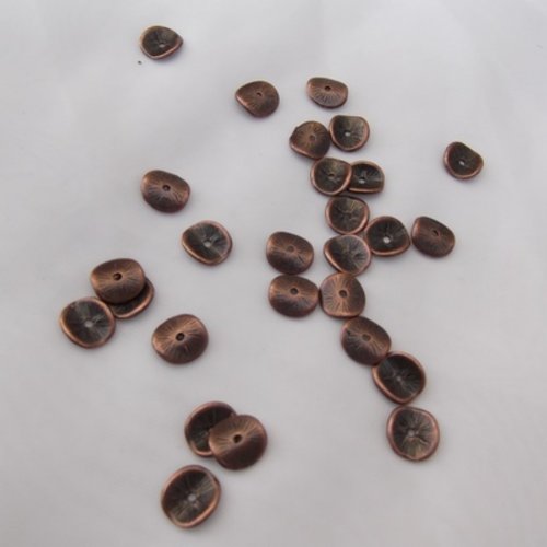 10 perles palets ondulés feuille nénuphars 9x2mm cuivre rouge
