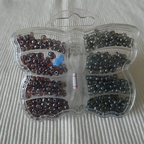 Carrousel papillon 400 perles de rocaille verre 4x3mm n°11