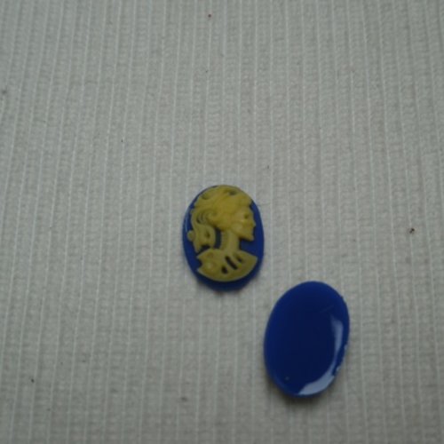 1 cabochon tête de mort femme 18x13.2mm beige bleu roi résine