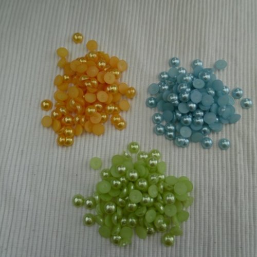 15 cabochons rond nacré vert anis 8mm résine