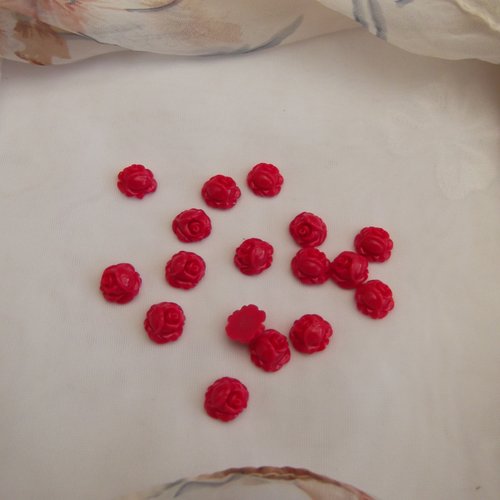 4 cabochons fleur rouge nacré 10x10mm résine épaisseur 6mm