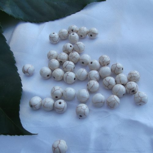 Lot de 5 perles ronde 8x7.5mm howlite naturel beige ivoire