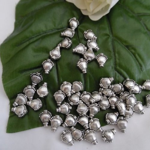 5 perles coquillage ciselée 11x9mm argent tibétain