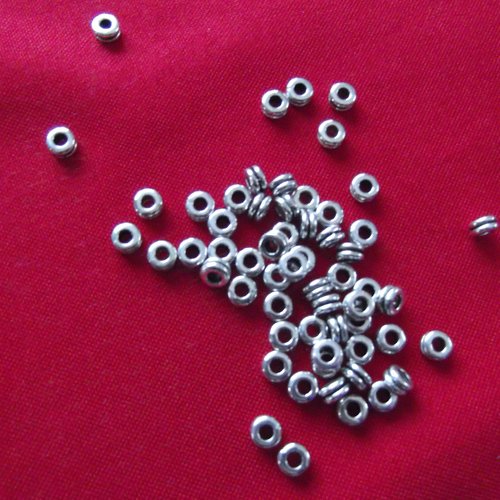 10 perles ronde lisse liseré noir 5.7x2mm argent tibétain