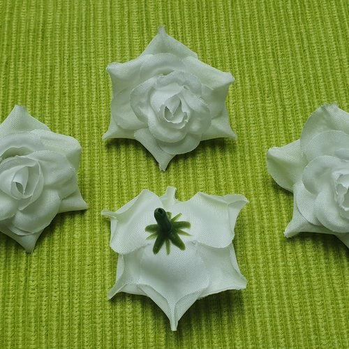 1 rose fleur blanche tissus polyester organza 5cm à plusieurs niveaux
