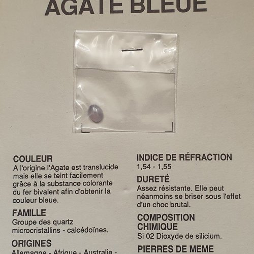 Pierre de gemme agate ovale lavande bleu 8x6.3mm