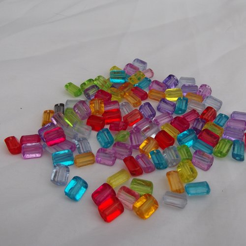 10 perles losange plat rouge 11x9x6.5mm transparent acrylique