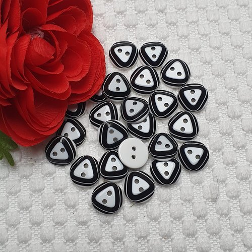 8 boutons noir triangle rond 12.5mm