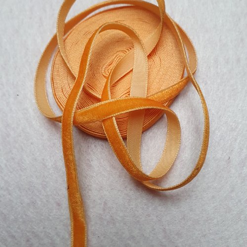 1m de ruban orange velours 7mm