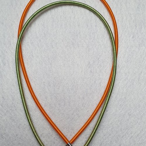 1 support collier en tissus orange de 3.5mm 45cm intérieur caoutchouc