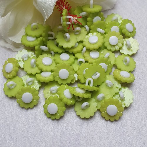 8 boutons fleur vert 14.5x8mm résine