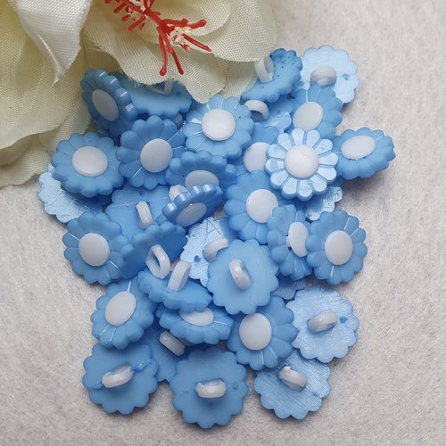 8 boutons fleur bleu 14.5x8mm résine