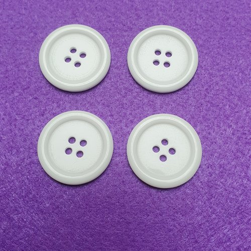 2 boutons blanc 25mm résine 4 trous