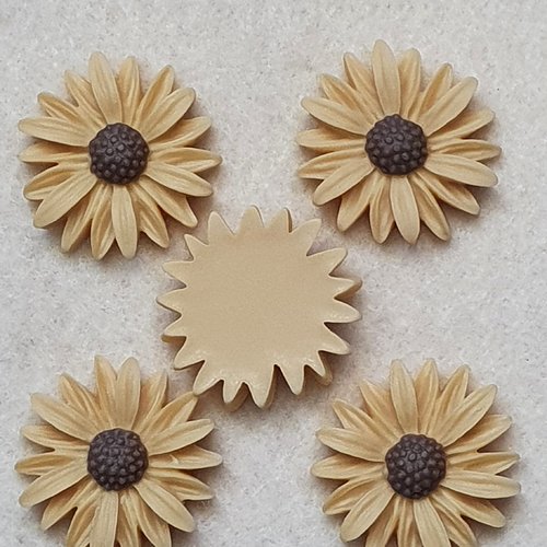 1 cabochon fleur marguerite beige marron 27x26x7mm résine
