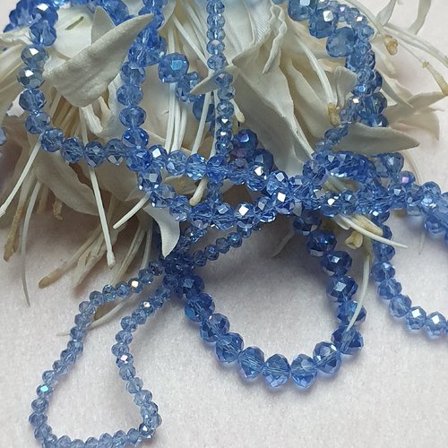 35 perles bleue à reflet 8x6mm à facette ronde plate cristal