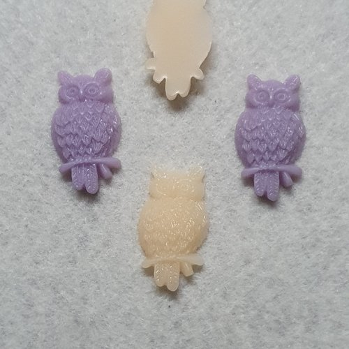 1 cabochon hibou lavande 25x14.5mm résine