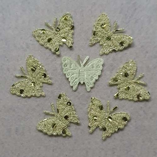 2 appliques papillon vert 3.2x2.5cm tissu sequin ac020