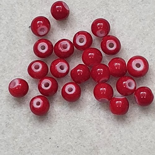 10 perles jade rouge 6x5mm