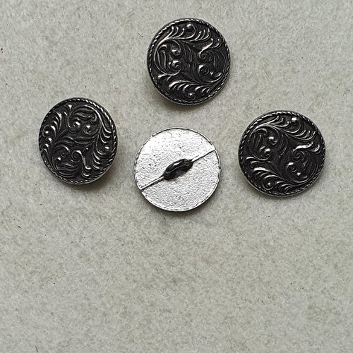 4 boutons style médiéval en métal 21mm