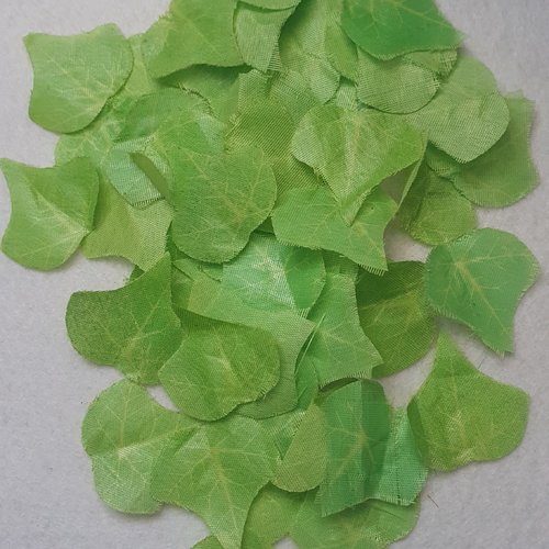 75 feuilles lierre vert polyester 3.5x3cm