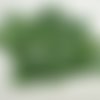 100 feuilles lierres vert très foncé polyester 4x4cm approx