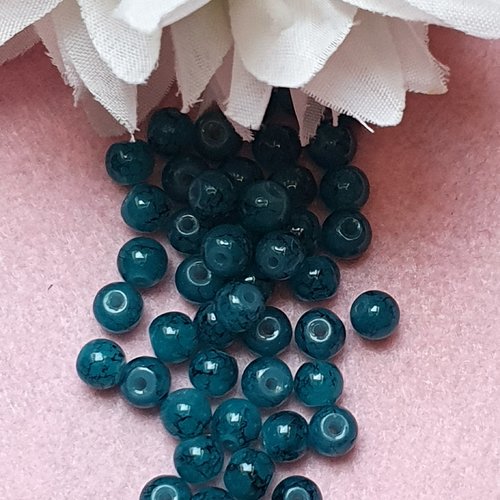 10 perles jade ton vert émeraude 6x5mm trou de 0.8mm. n°30