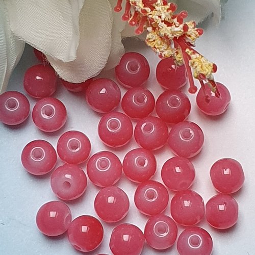 10 perles jade ton rose 8x7.5mm trou de 1.5mm. n°71
