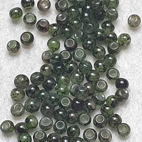 50 perles jade ton vert kaki marbré 4.5x4mm trou de 0.7mm. n°103